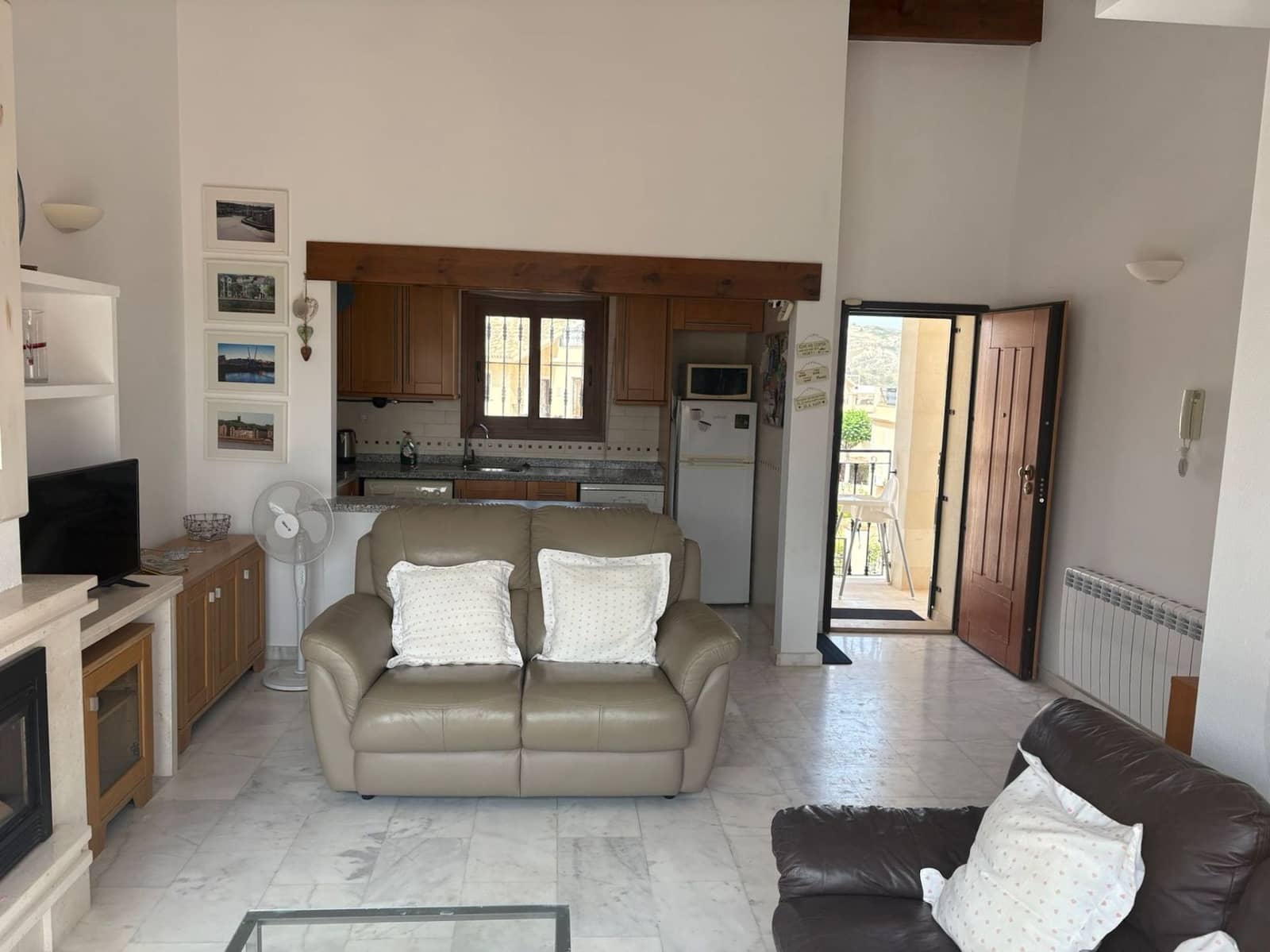 2 bedroom Apartment for sale in Algorfa with pool garage - € 185,000 (Ref: 9028405)