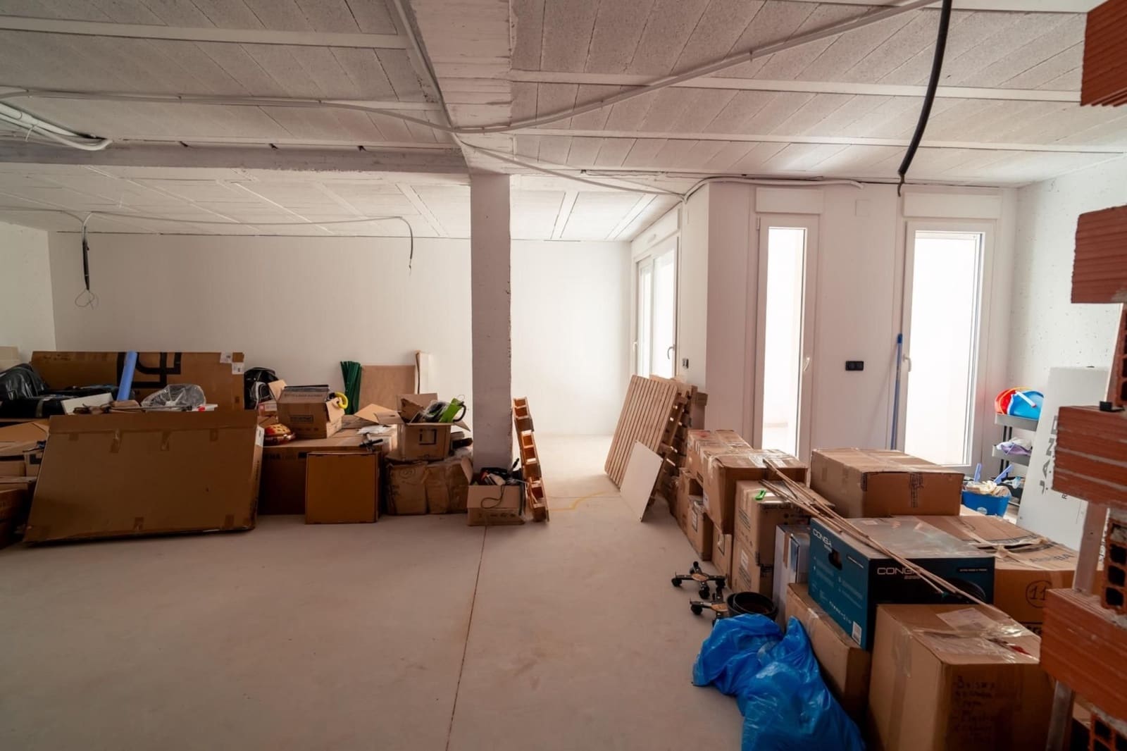 3 bedroom Villa for sale in Algorfa with pool garage - € 795,000 (Ref: 9088244)