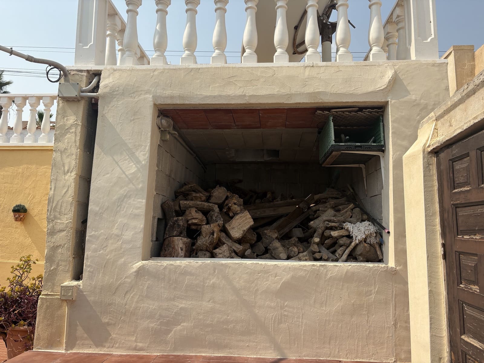 3 bedroom Villa for sale in Algorfa with pool - € 599,995 (Ref: 9184540)