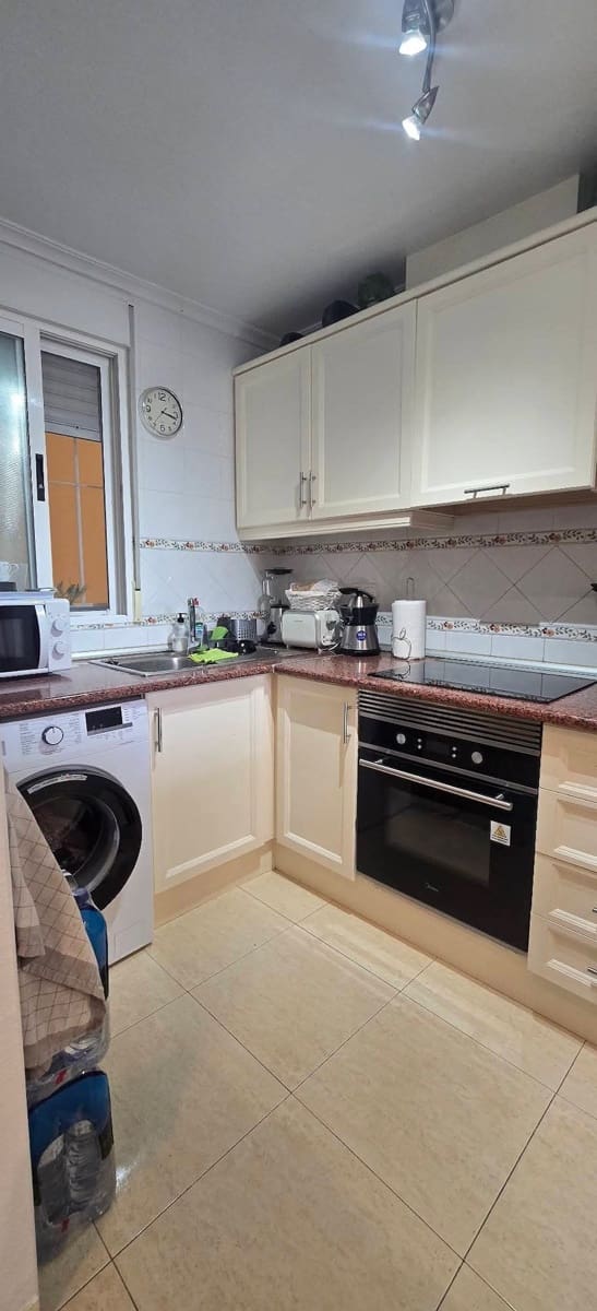 2 bedroom Apartment for sale in Algorfa with pool - € 118,000 (Ref: 9216505)