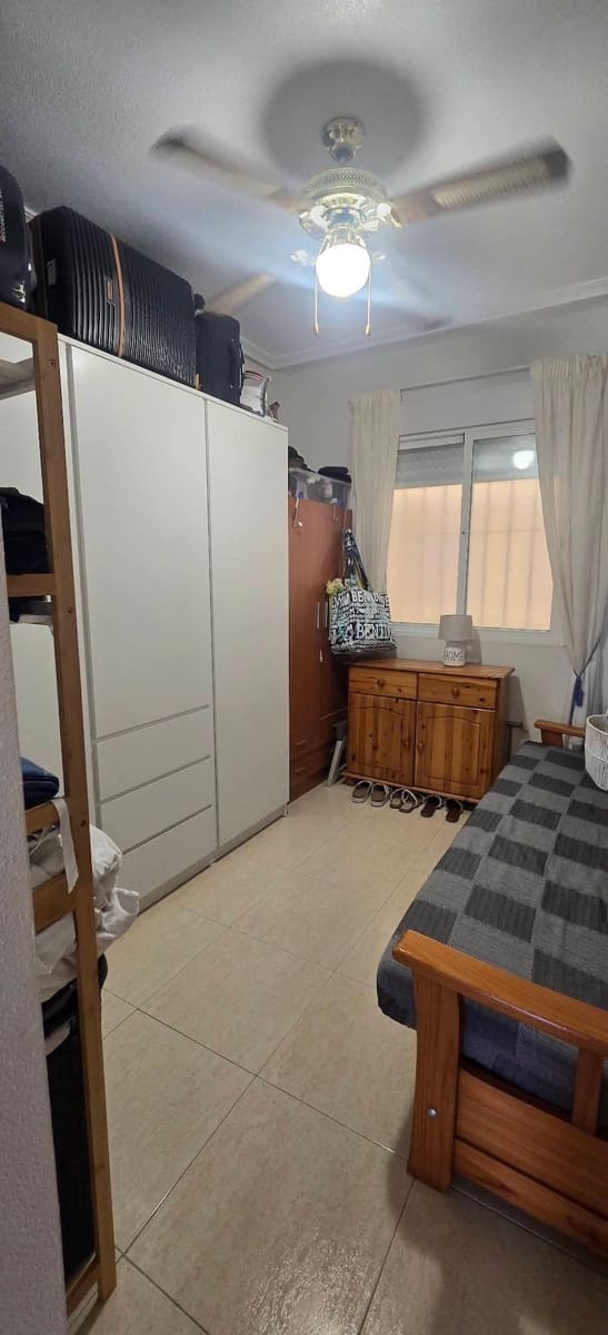 2 bedroom Apartment for sale in Algorfa with pool - € 118,000 (Ref: 9216505)