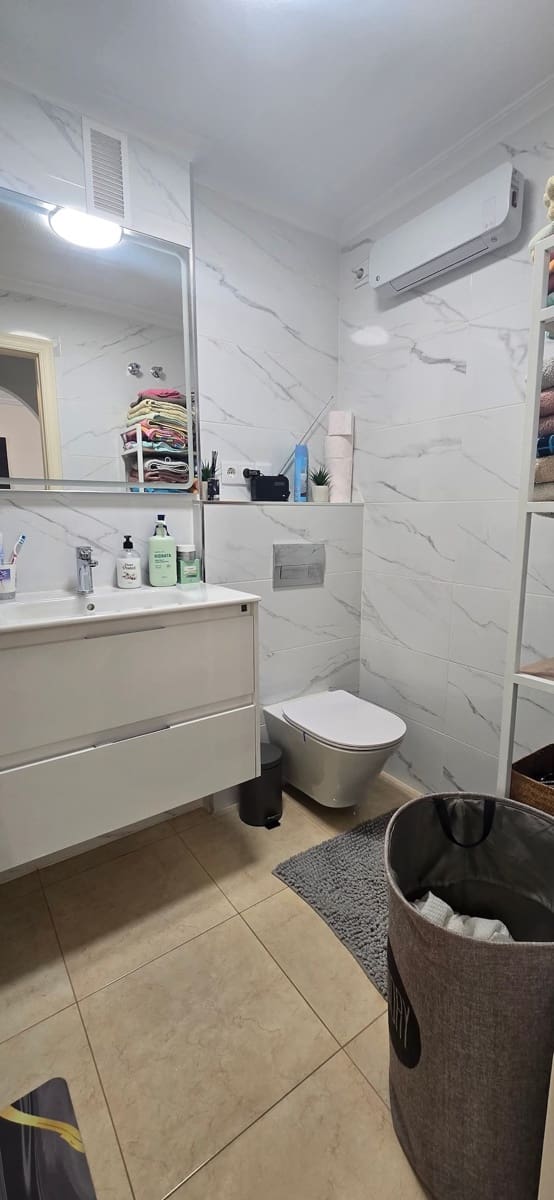 2 bedroom Apartment for sale in Algorfa with pool - € 118,000 (Ref: 9216505)