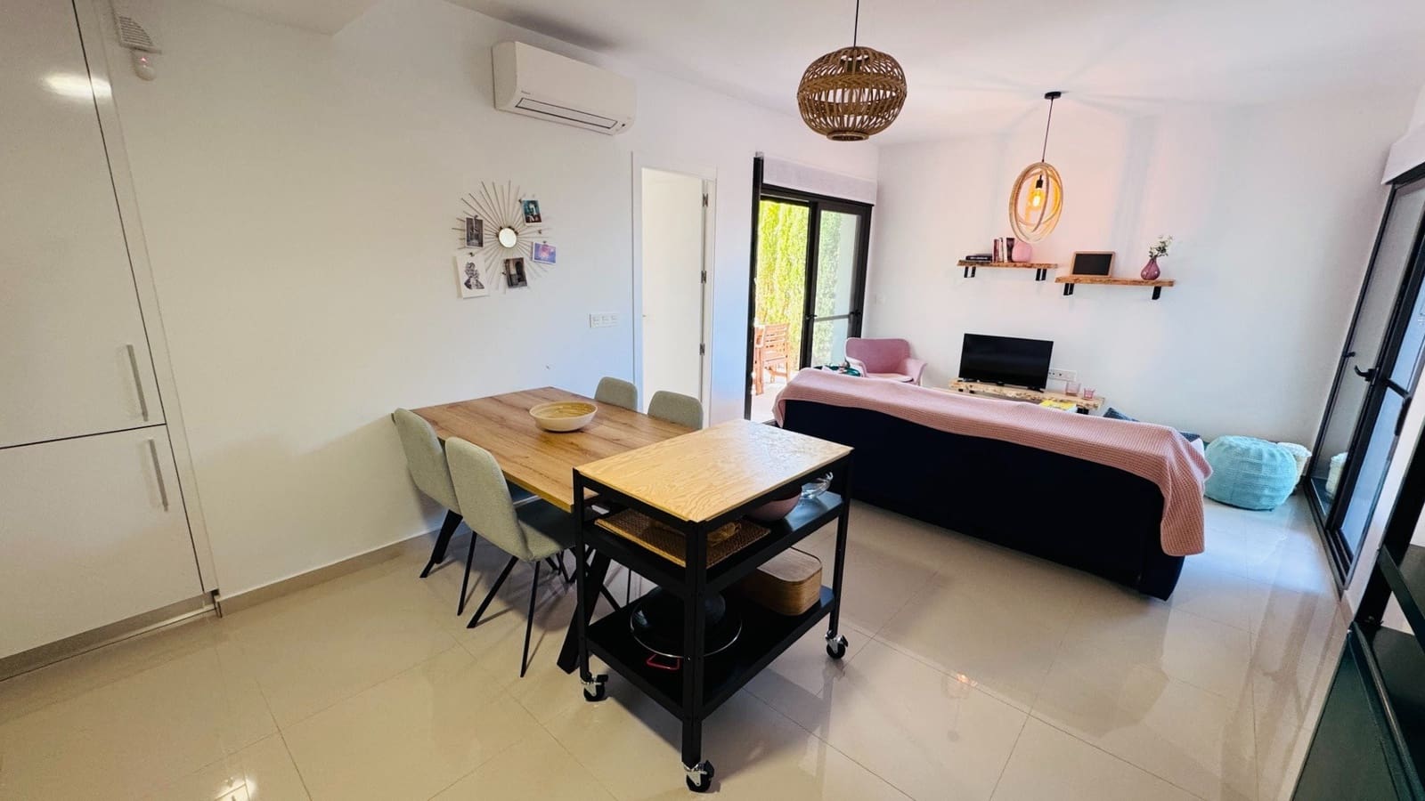 2 bedroom Apartment for sale in Algorfa with pool - € 259,990 (Ref: 9235834)