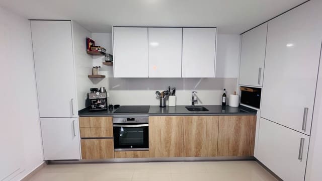 Apartamento de 2 habitaciones en Algorfa en venta con piscina - 259.990 € (Ref: 9235834)