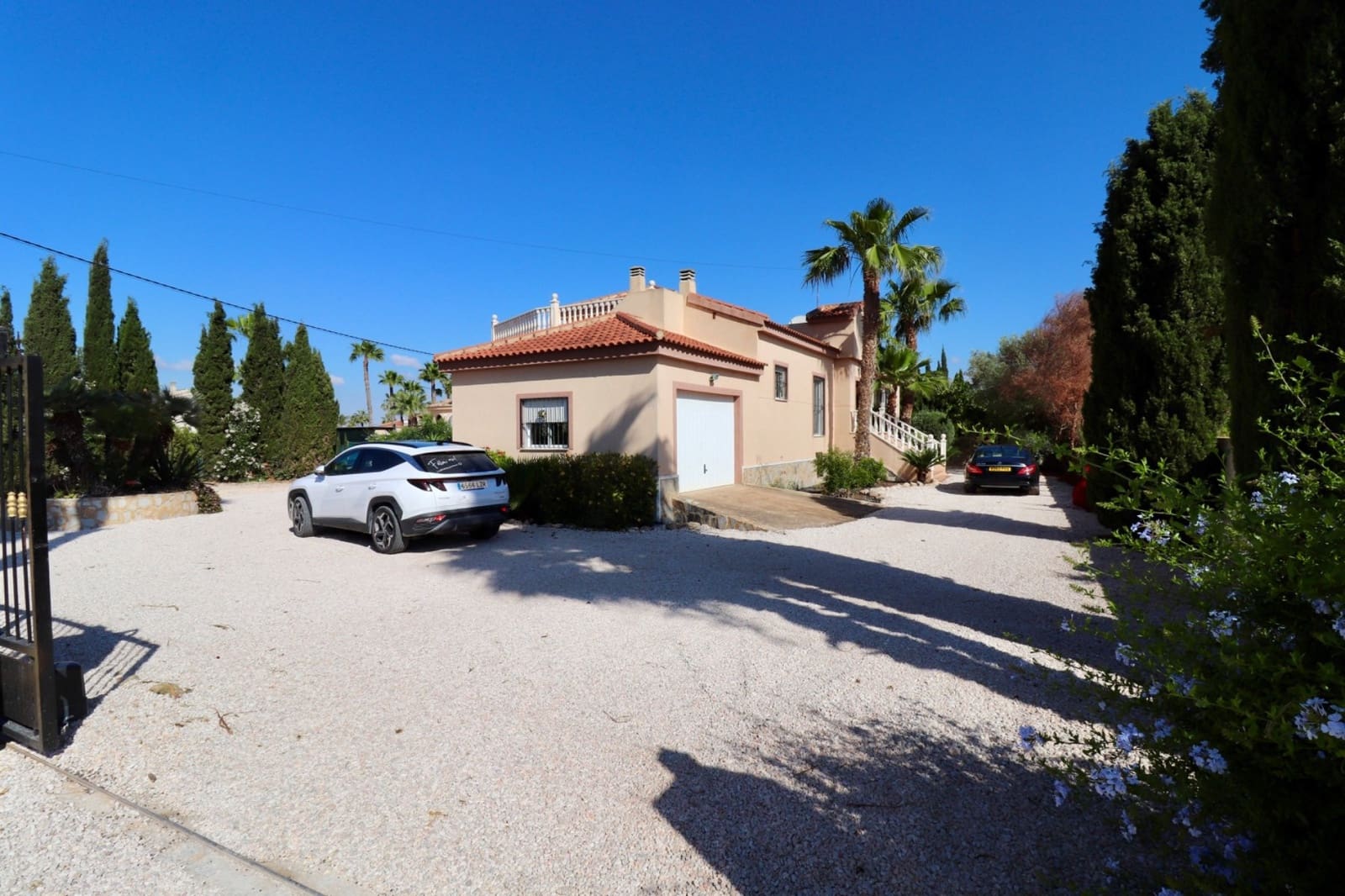 4 soverom Villa til salgs i Catral med svømmebasseng garasje - € 459 000 (Ref: 9249487)