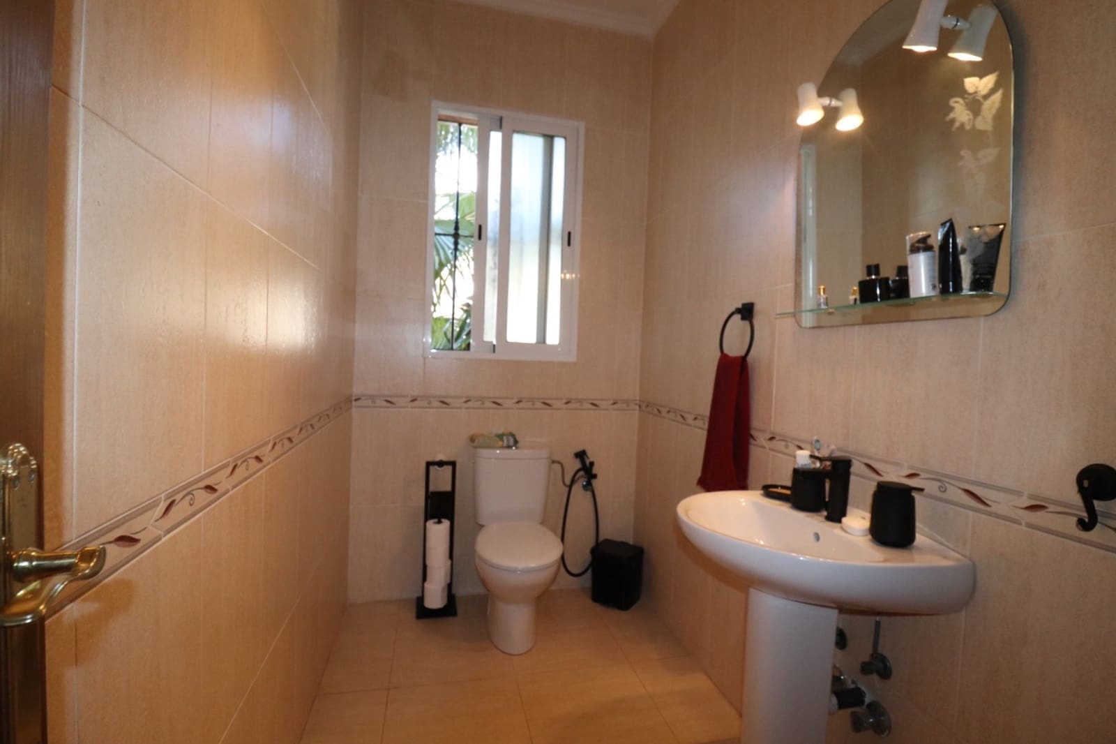 4 soverom Villa til salgs i Catral med svømmebasseng garasje - € 459 000 (Ref: 9249487)