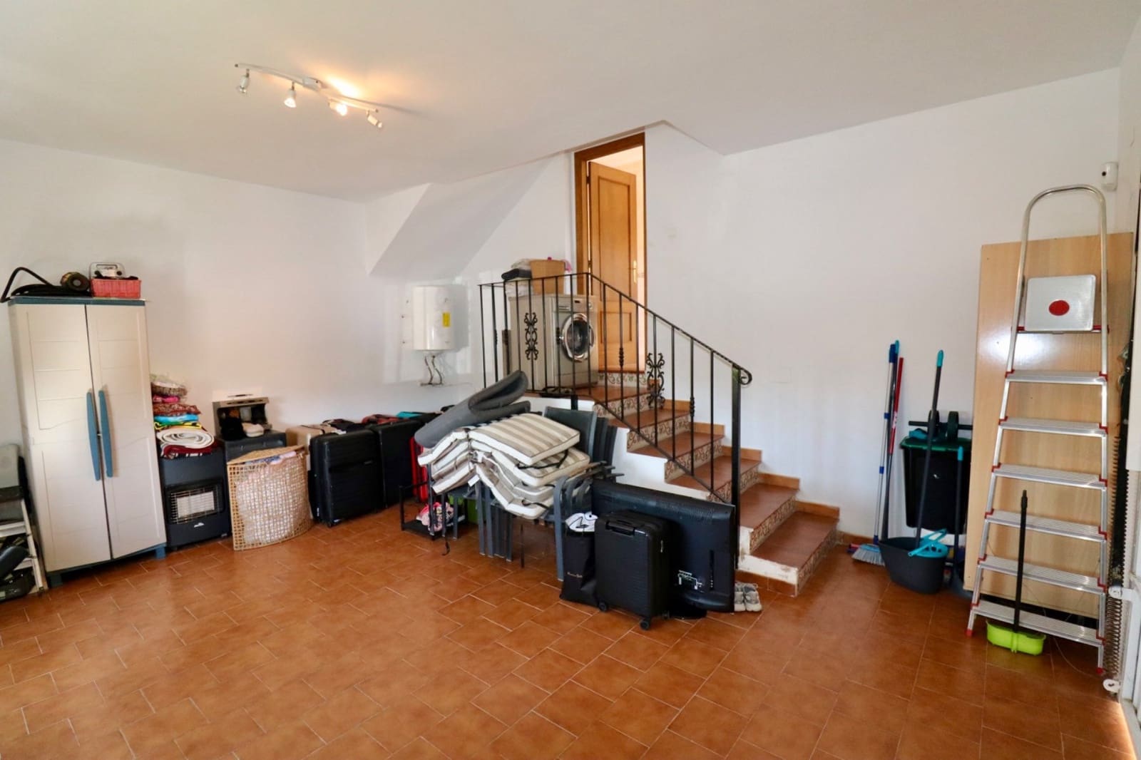 4 soverom Villa til salgs i Catral med svømmebasseng garasje - € 459 000 (Ref: 9249487)