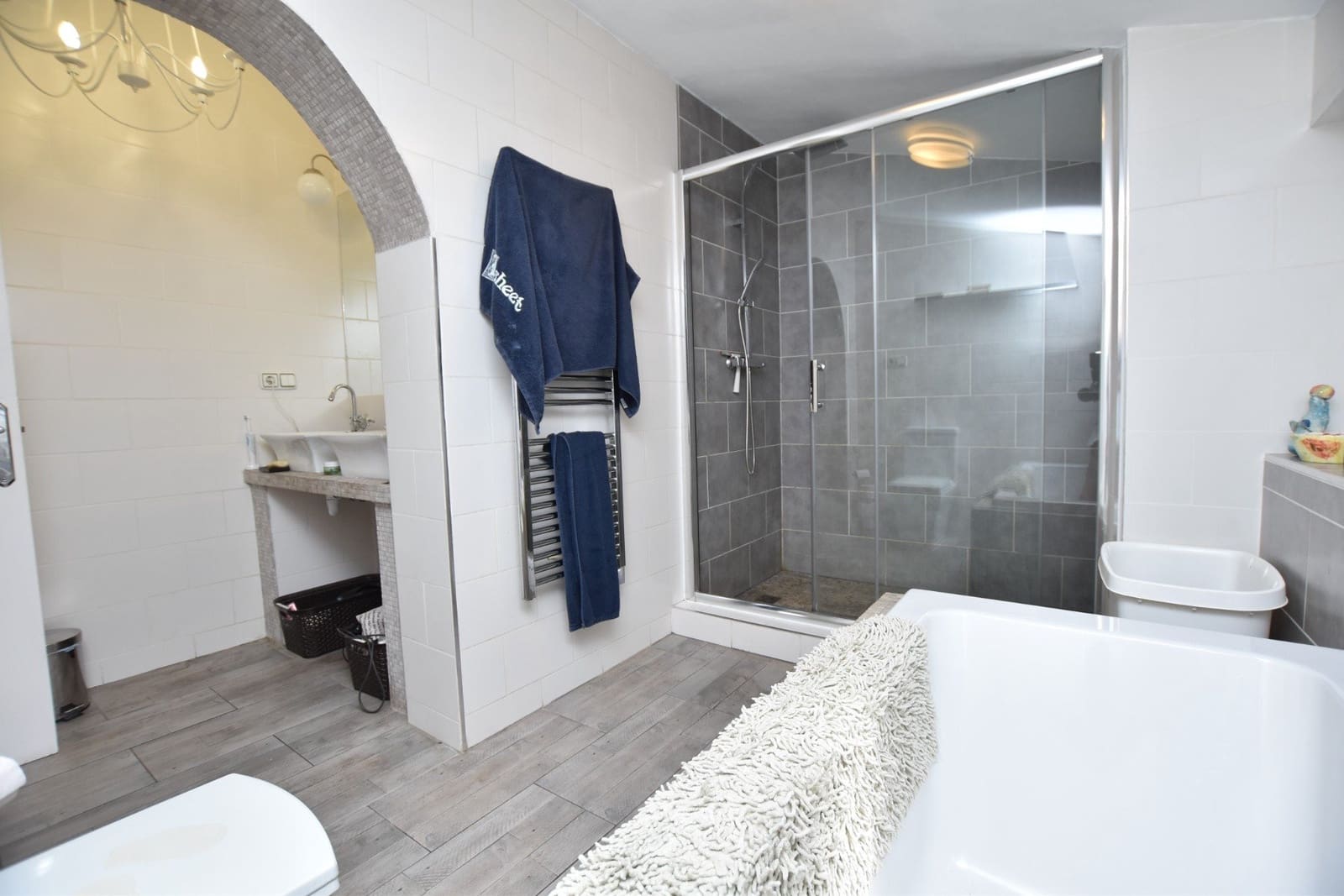 6 makuuhuone Huvila myytävänä paikassa Heredades mukana uima-altaan - 650 000 € (Ref: 9255540)