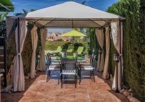 3 sypialnia Willa na sprzedaż w Algorfa z basenem garażem - 395 000 € (Ref: 9261865)