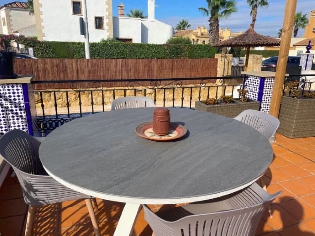 4 camera da letto Villa in vendita in Algorfa con piscina garage - 369.900 € (Rif: 9282633)