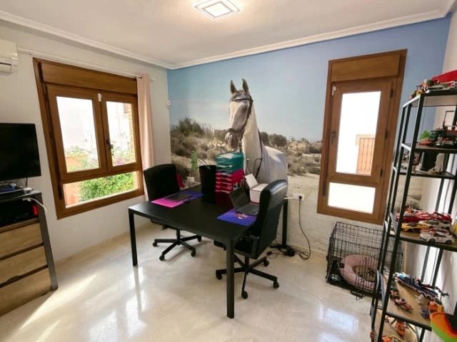 4 camera da letto Villa in vendita in Algorfa con piscina garage - 369.900 € (Rif: 9282633)