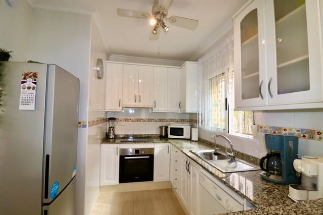 2 quarto Moradia para venda em El Raso, Guardamar del Segura com piscina - 225 000 € (Ref: 9296490)