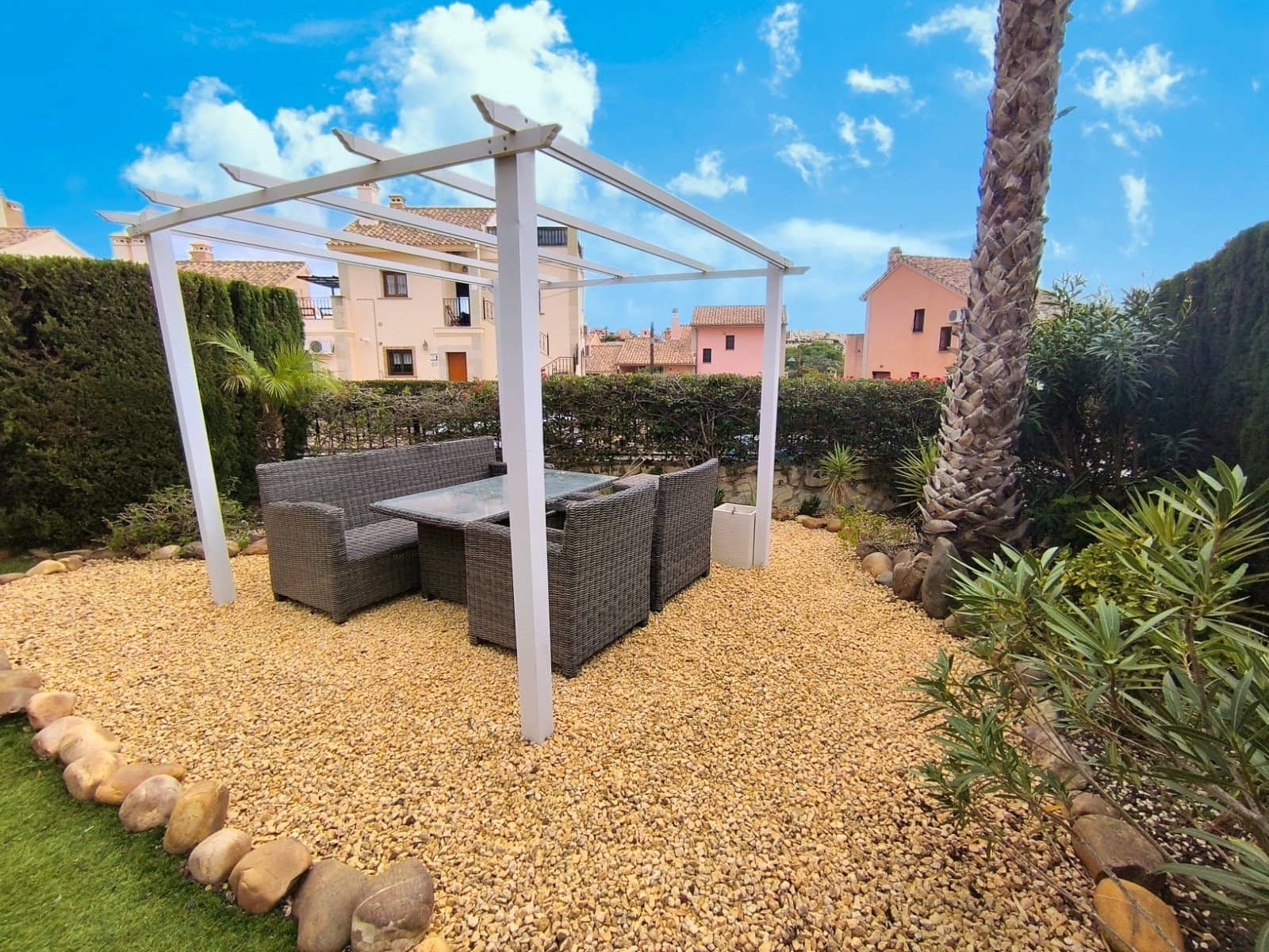 2 makuuhuone Bungalow myytävänä paikassa Algorfa mukana uima-altaan 
autotalli - 219 950 € (Ref: 9309193)