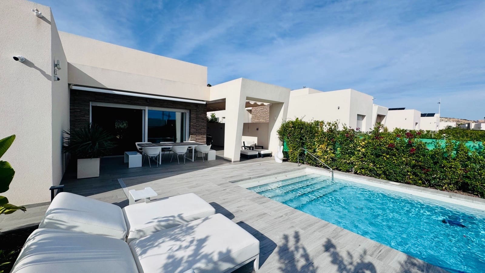 2 Zimmer Villa zu verkaufen in Algorfa mit Pool Garage - 660.000 € (Ref: 9343461)