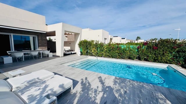 2 Zimmer Villa zu verkaufen in Algorfa mit Pool Garage - 660.000 € (Ref: 9343461)