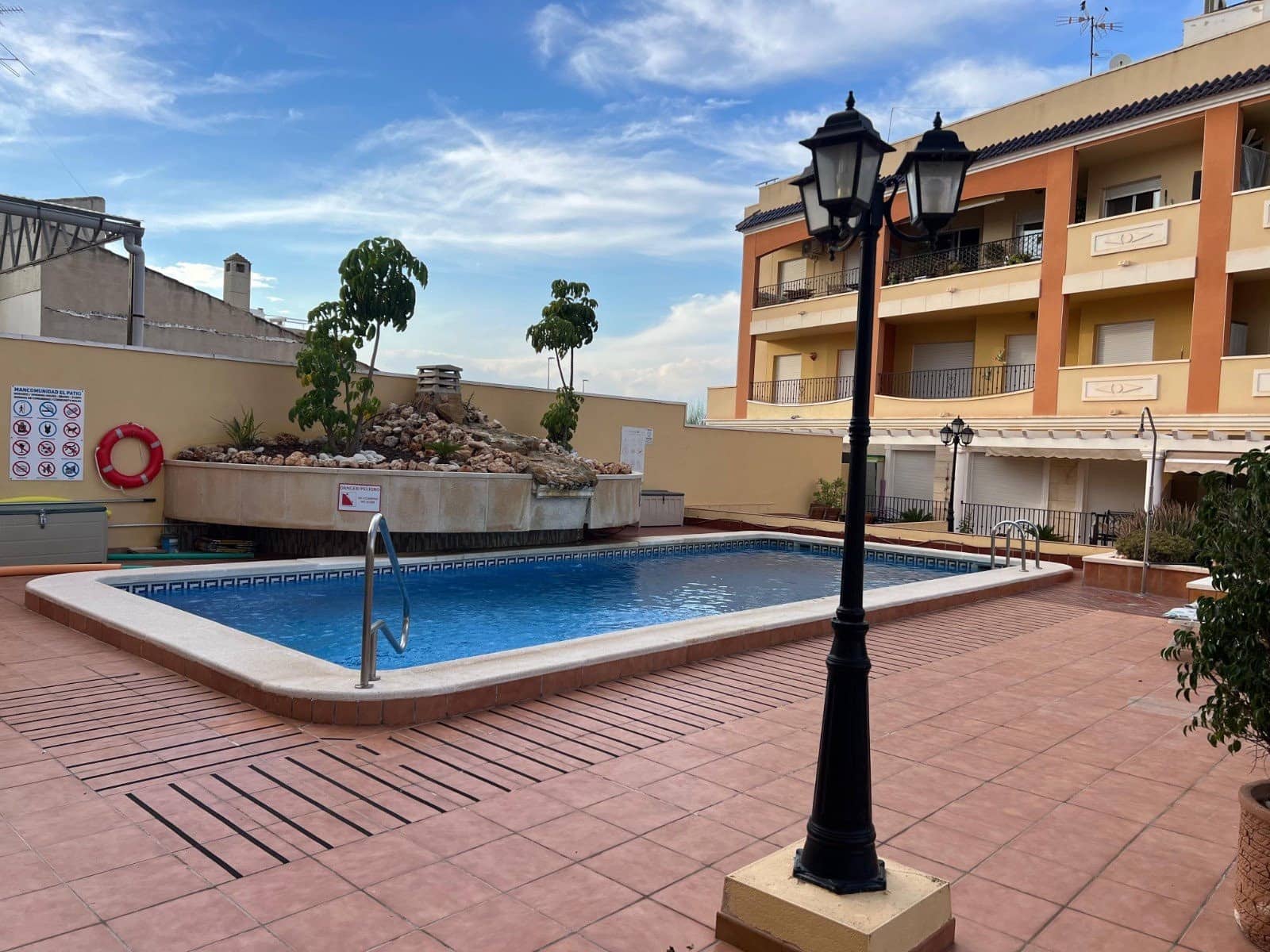 Apartamento de 2 habitaciones en Algorfa en venta con piscina - 129.999 € (Ref: 9350025)