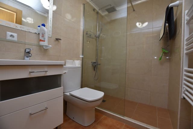 Apartamento de 2 habitaciones en Algorfa en venta con piscina - 129.999 € (Ref: 9350025)