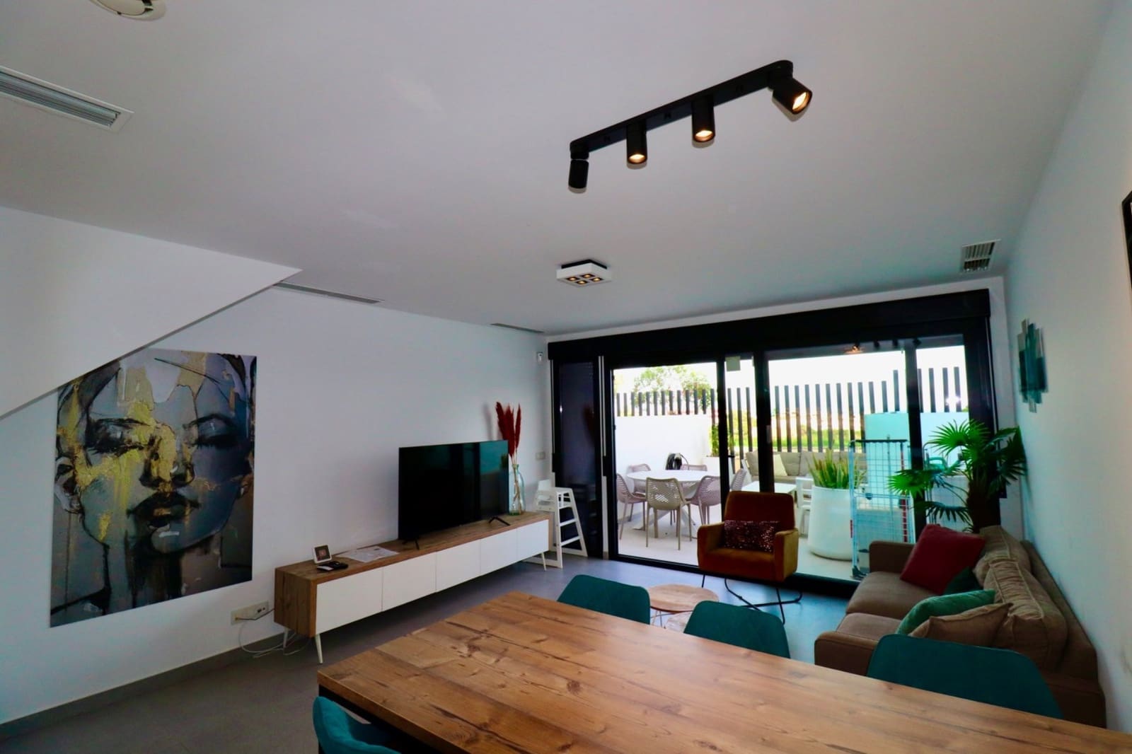 3 sovrum Lägenhet till salu i Guardamar del Segura med pool garage - 375 000 € (Ref: 9357499)