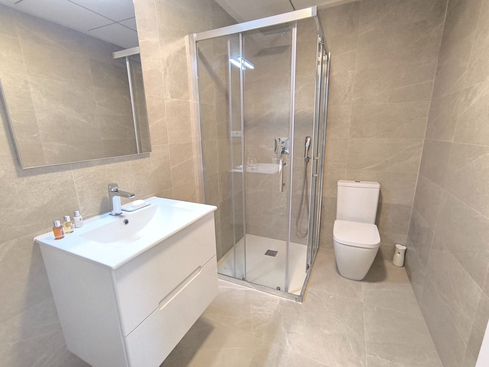 3 quarto Moradia Geminada para venda em Algorfa com piscina garagem - 485 000 € (Ref: 9379330)