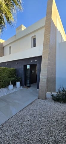 5 bedroom Villa for sale in Algorfa with pool garage - € 595,000 (Ref: 9388099)