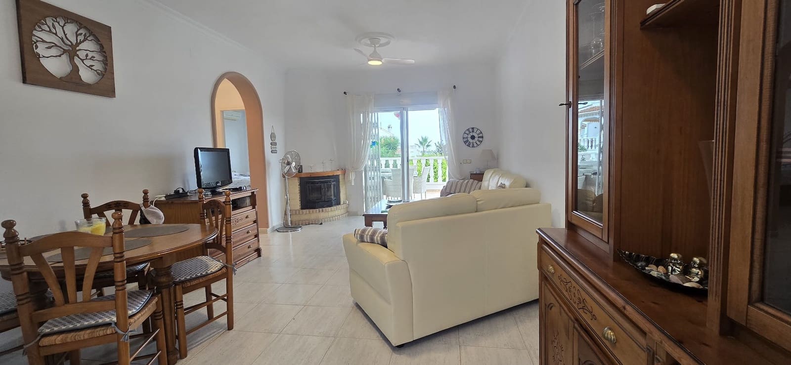 2 bedroom Bungalow for sale in Algorfa with pool - € 190,000 (Ref: 9388100)