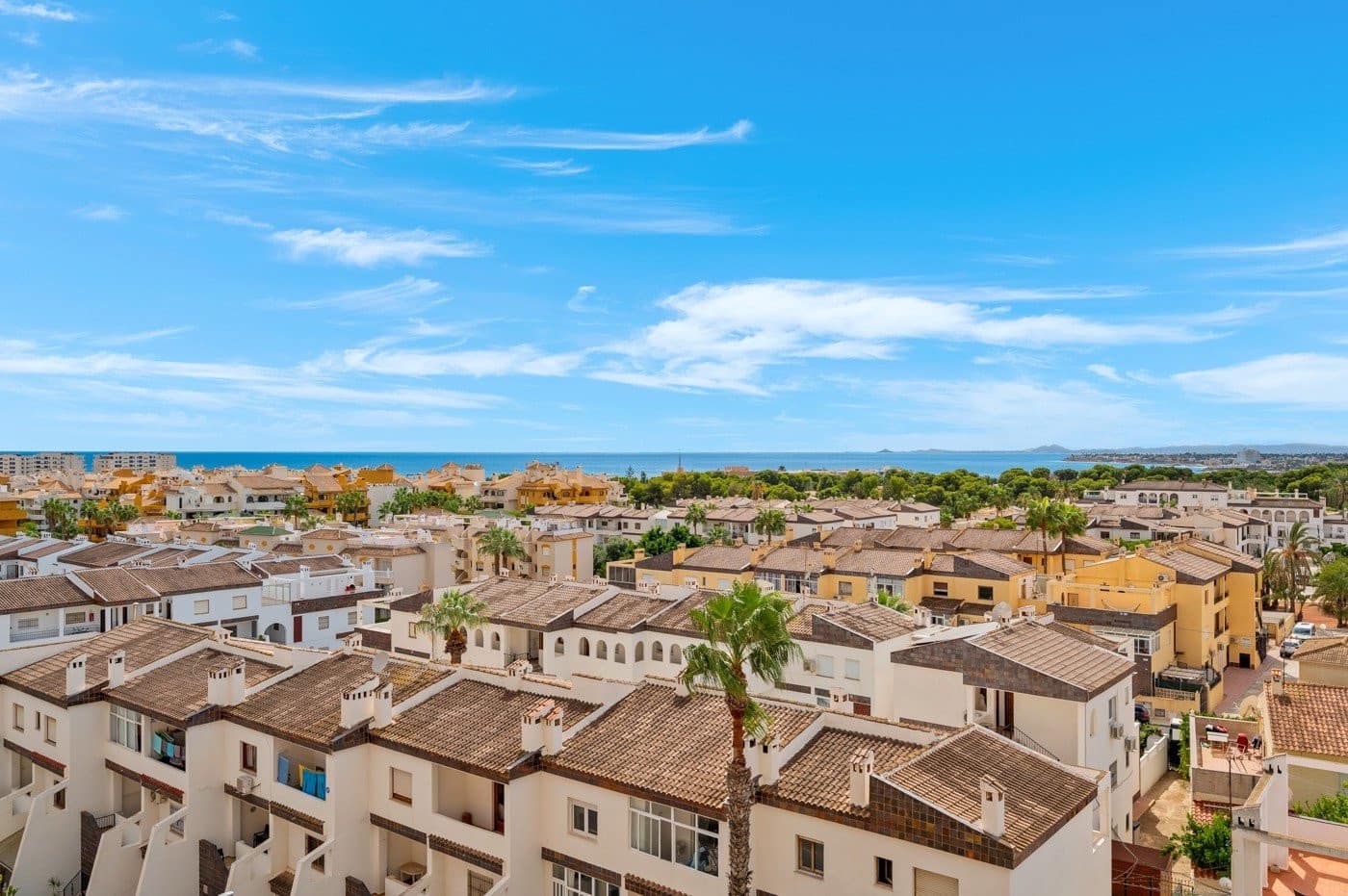 3 bedroom Apartment for sale in Punta Prima with pool - € 269,000 (Ref: 9399975)