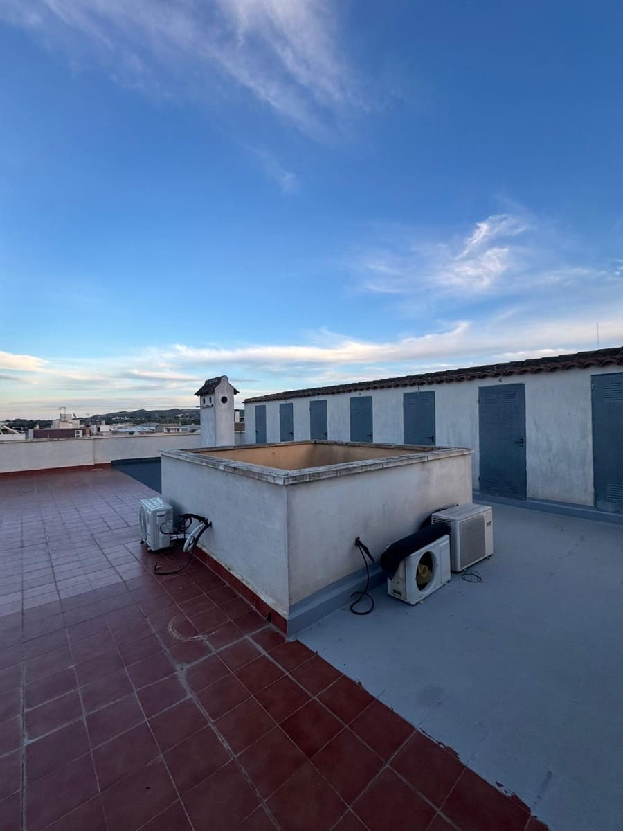 3 bedroom Apartment for sale in Jacarilla with garage - € 122,000 (Ref: 9400058)