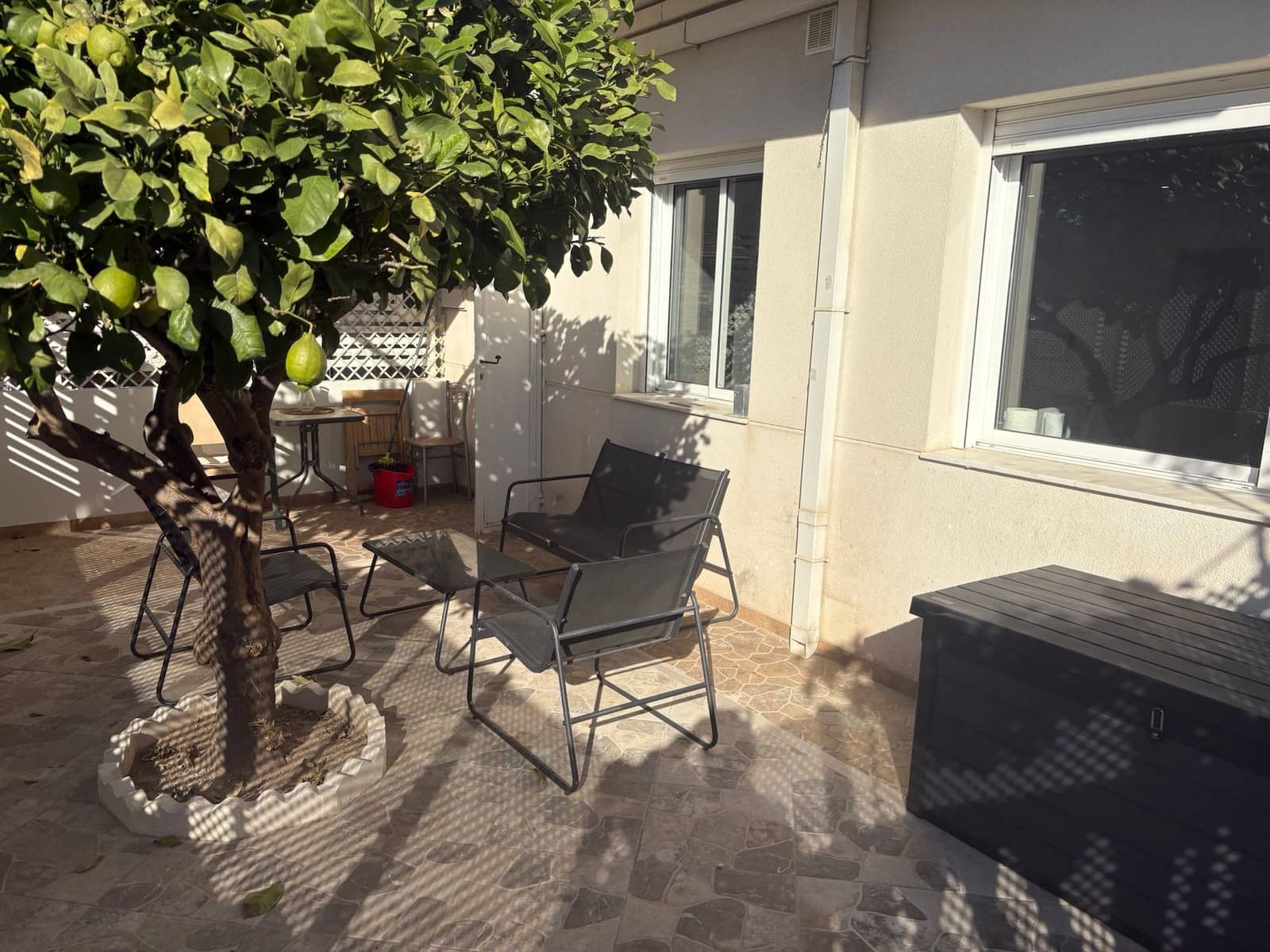 5 bedroom Townhouse for sale in Algorfa with garage - € 225,000 (Ref: 9400156)