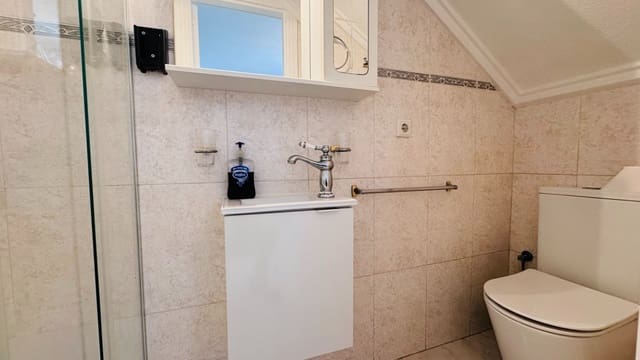 2 makuuhuone Omakotitalo myytävänä paikassa Benijófar mukana uima-altaan - 189 995 € (Ref: 9428709)