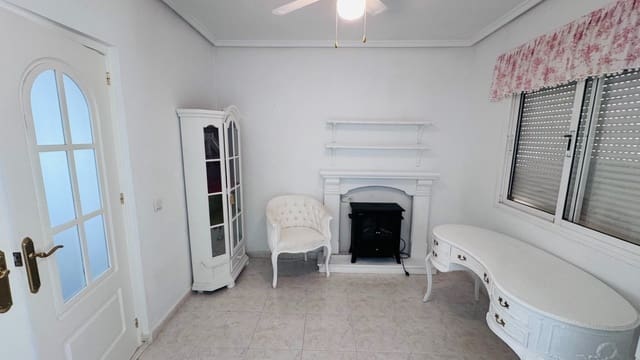 2 Zimmer Haus zu verkaufen in Benijófar mit Pool - 179.995 € (Ref: 9428709)