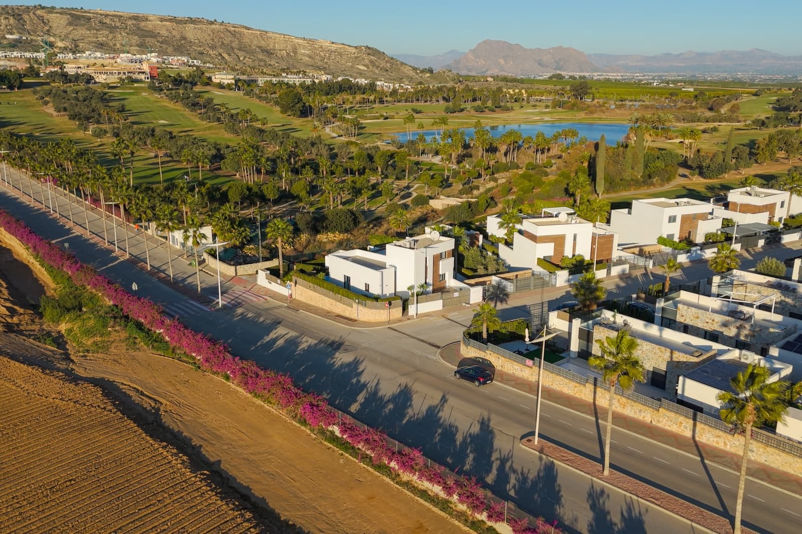 4 Zimmer Villa zu verkaufen in Algorfa mit Pool Garage - 850.000 € (Ref: 9449184)