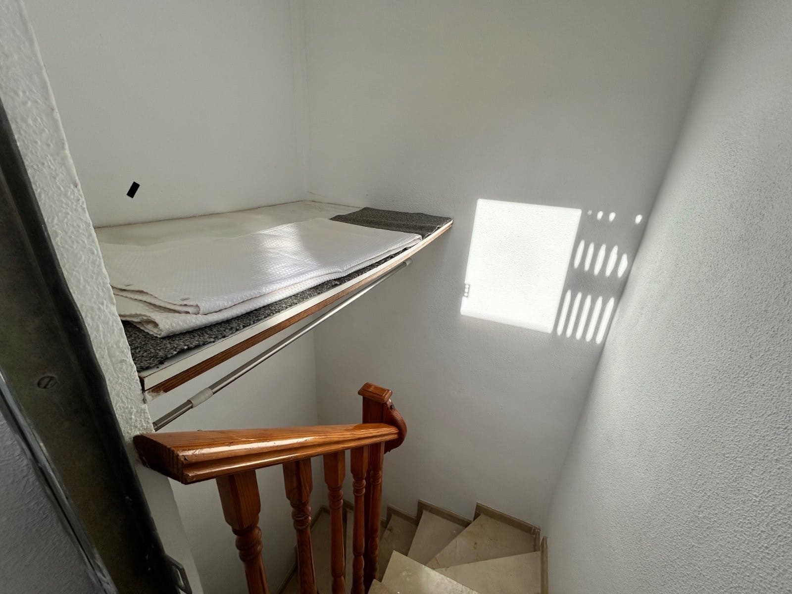 2 makuuhuone Omakotitalo myytävänä paikassa Torrevieja mukana uima-altaan - 149 999 € (Ref: 9450878)