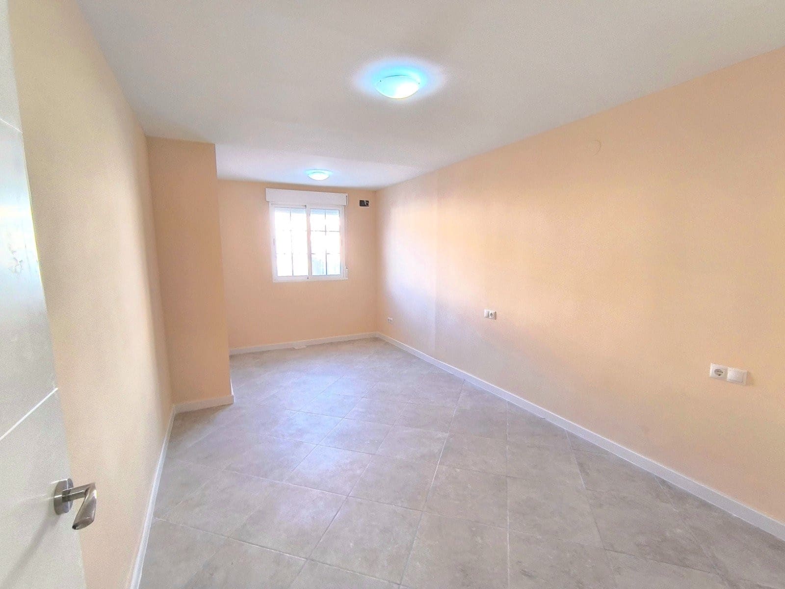 2 bedroom Bungalow for sale in Torrevieja - € 119,000 (Ref: 9486564)