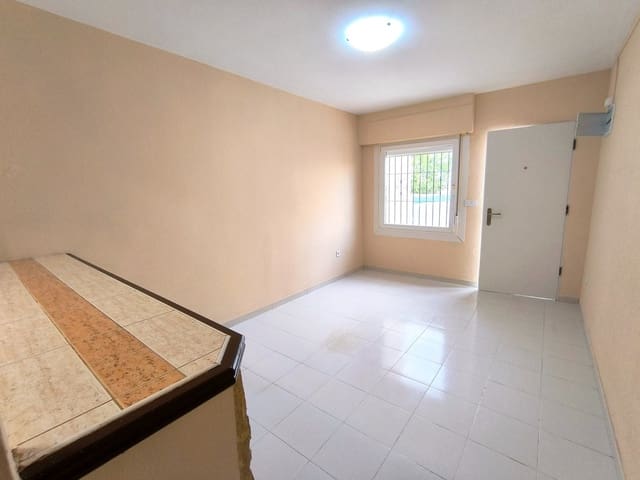 3 soverom Hus til salgs i Los Balcones - Los Altos, Torrevieja med svømmebasseng - € 149 000 (Ref: 9486855)