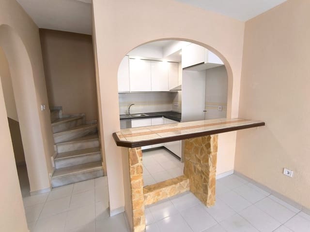 3 soverom Hus til salgs i Los Balcones - Los Altos, Torrevieja med svømmebasseng - € 149 000 (Ref: 9486855)