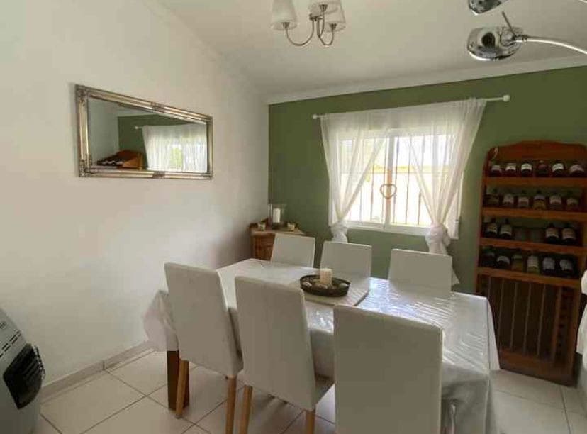 5 makuuhuone Huvila myytävänä paikassa Albatera mukana uima-altaan - 399 950 € (Ref: 9487148)