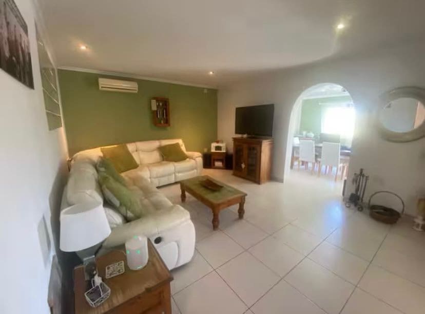 5 makuuhuone Huvila myytävänä paikassa Albatera mukana uima-altaan - 399 950 € (Ref: 9487148)