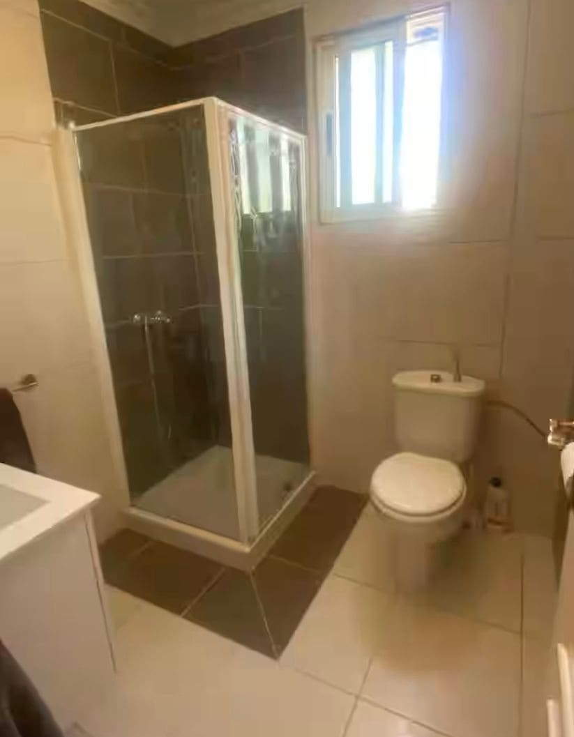 5 makuuhuone Huvila myytävänä paikassa Albatera mukana uima-altaan - 399 950 € (Ref: 9487148)