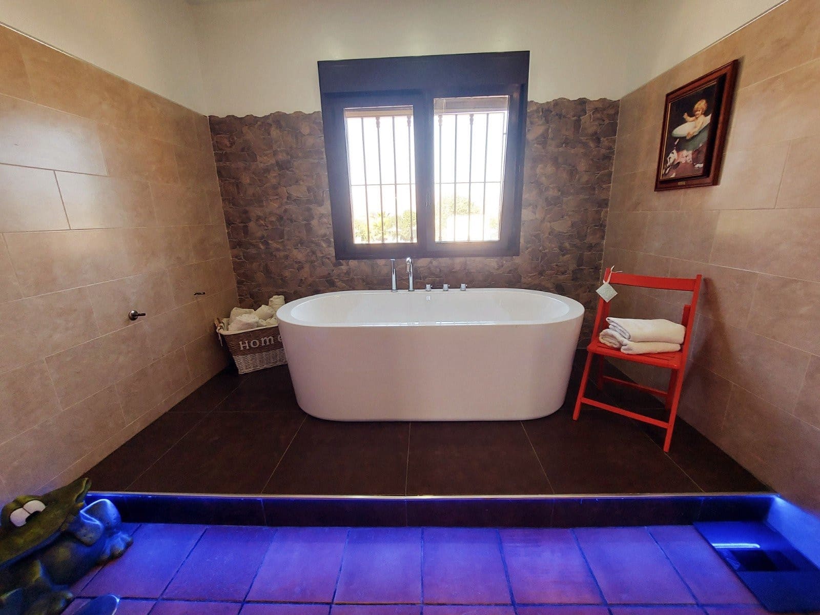 4 bedroom Villa for sale in Bigastro with pool garage - € 595,000 (Ref: 9503090)