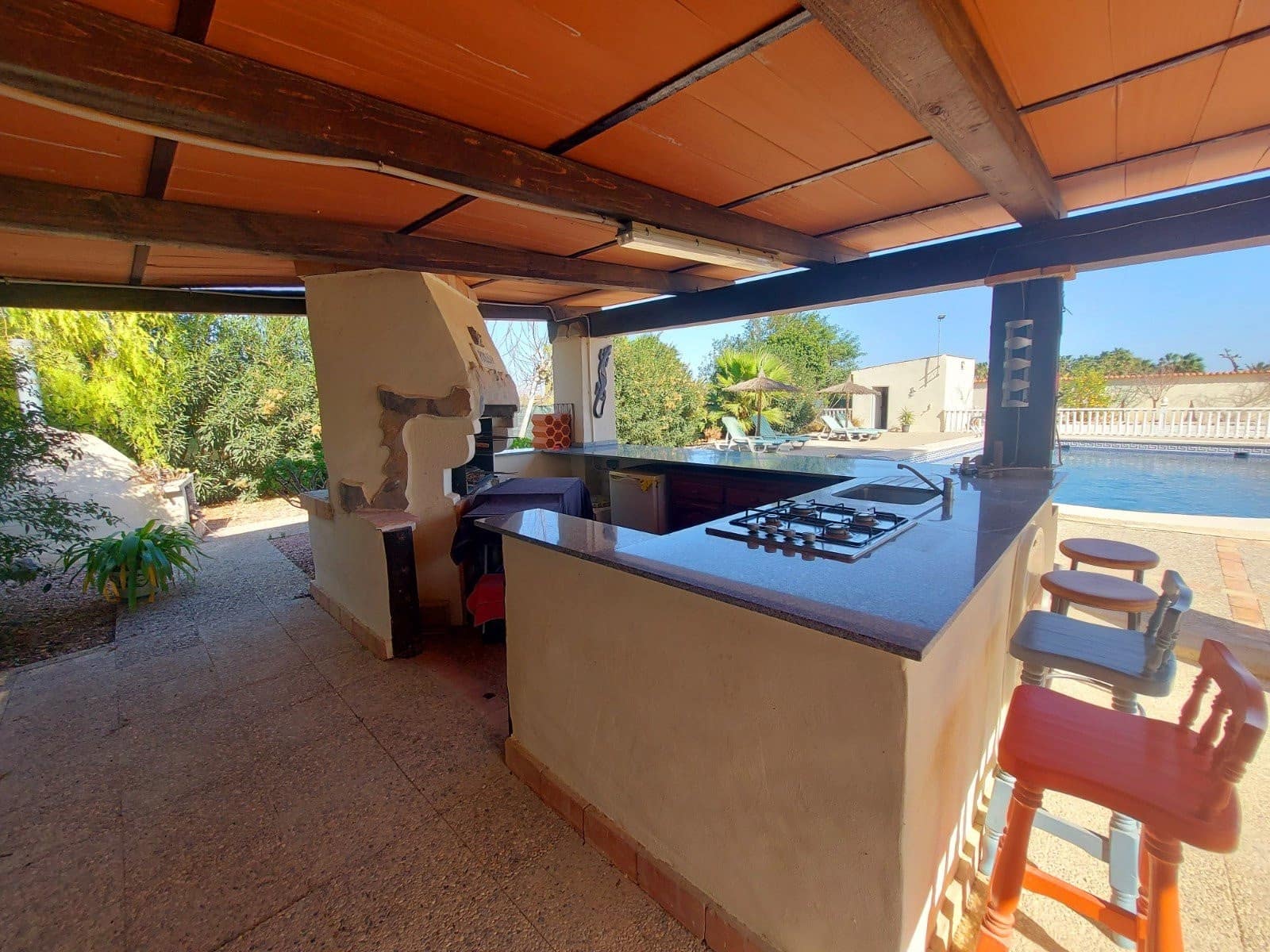 4 bedroom Villa for sale in Bigastro with pool garage - € 595,000 (Ref: 9503090)