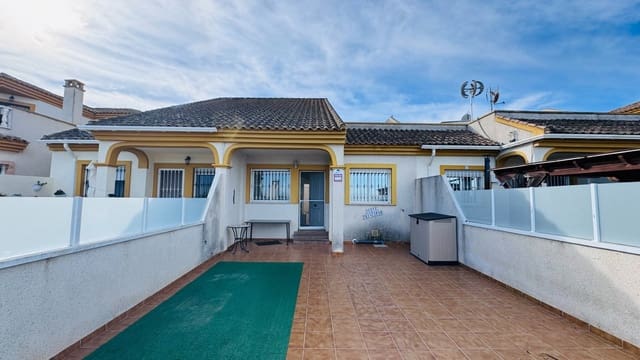 3 sovrum Hus till salu i Daya Nueva med pool - 159 950 € (Ref: 9557365)