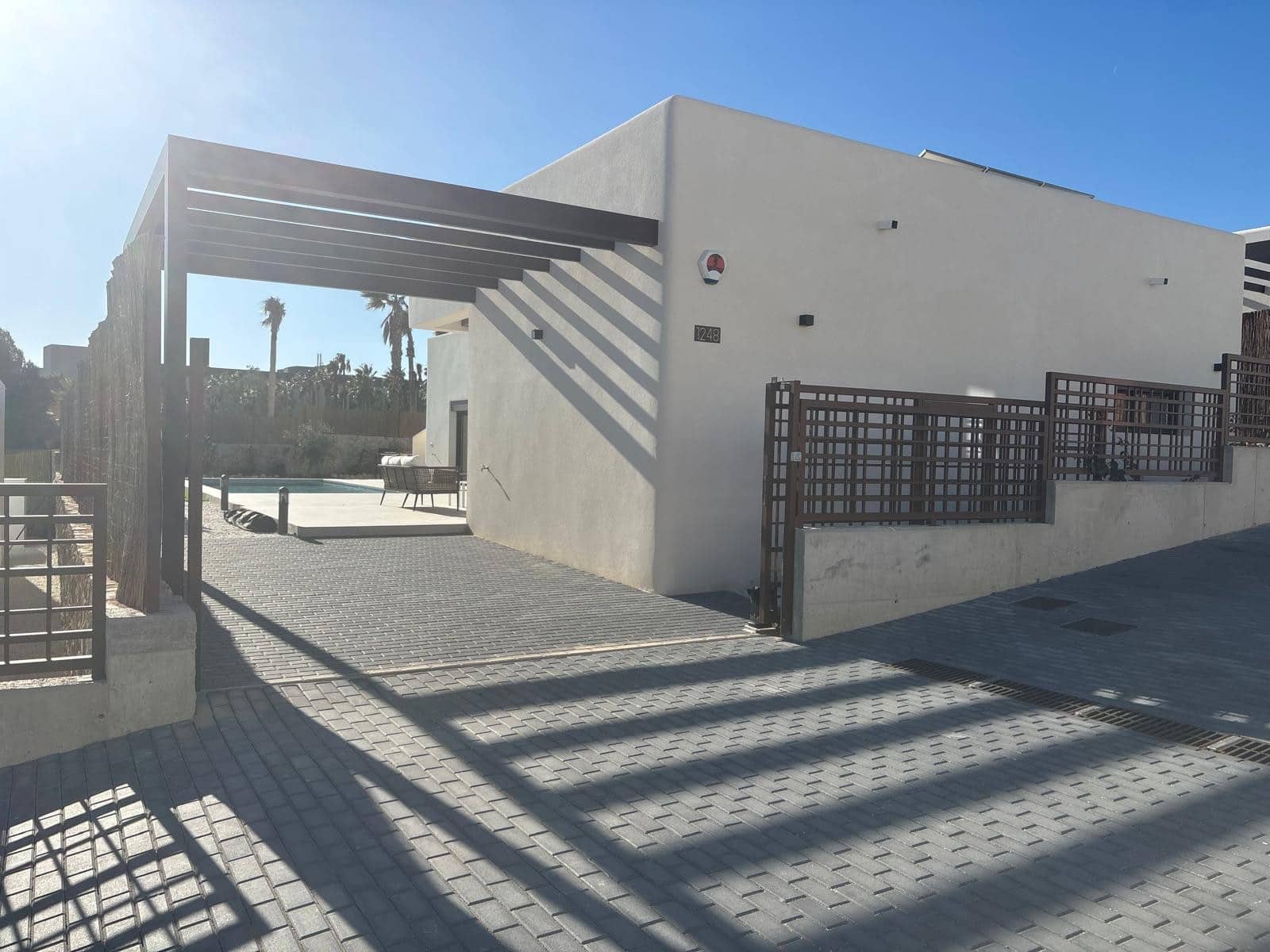 3 bedroom Villa for sale in Algorfa with pool garage - € 950,000 (Ref: 9566745)