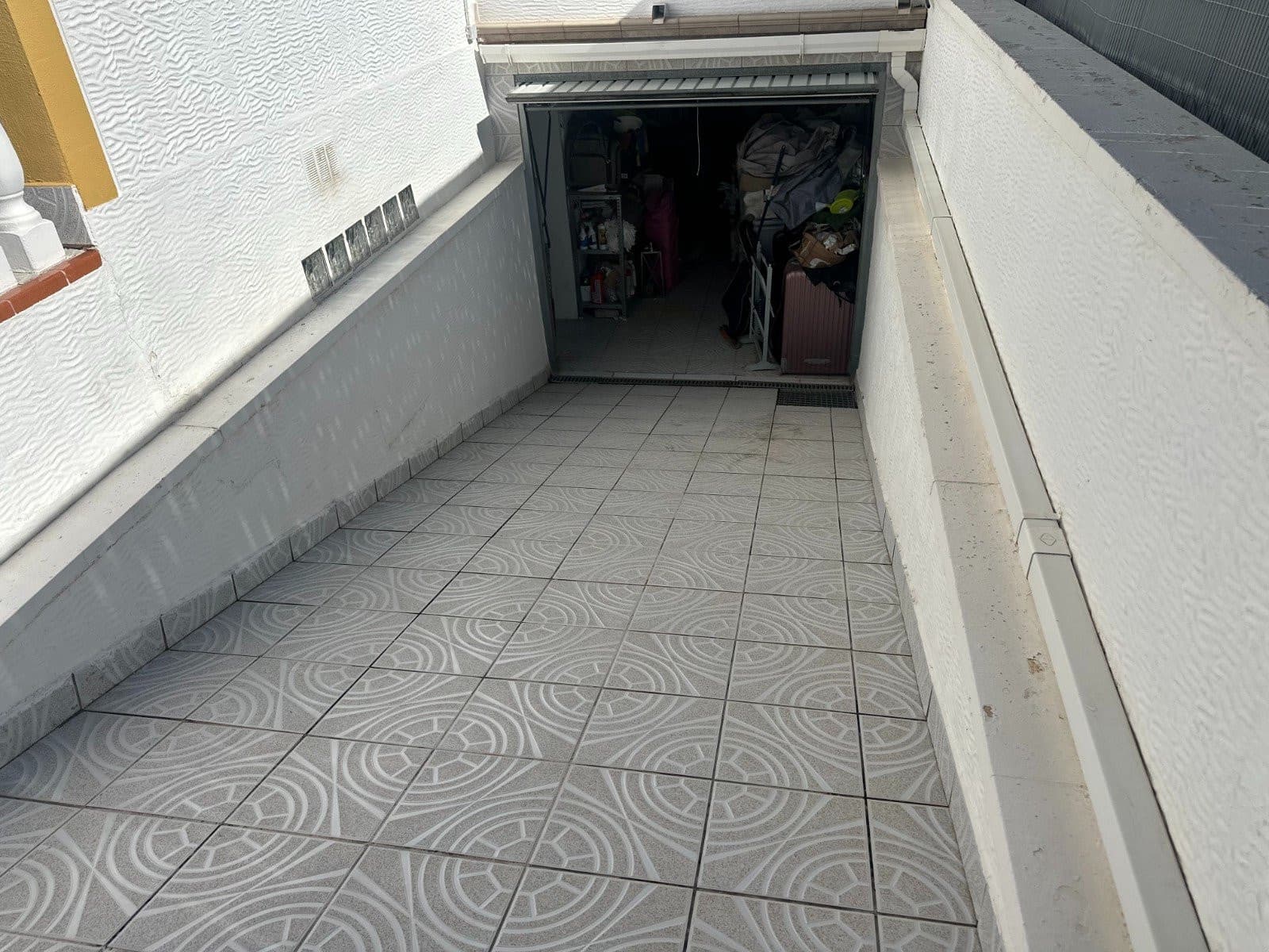 3 Zimmer Haus zu verkaufen in Orihuela mit Pool Garage - 220.000 € (Ref: 9583529)