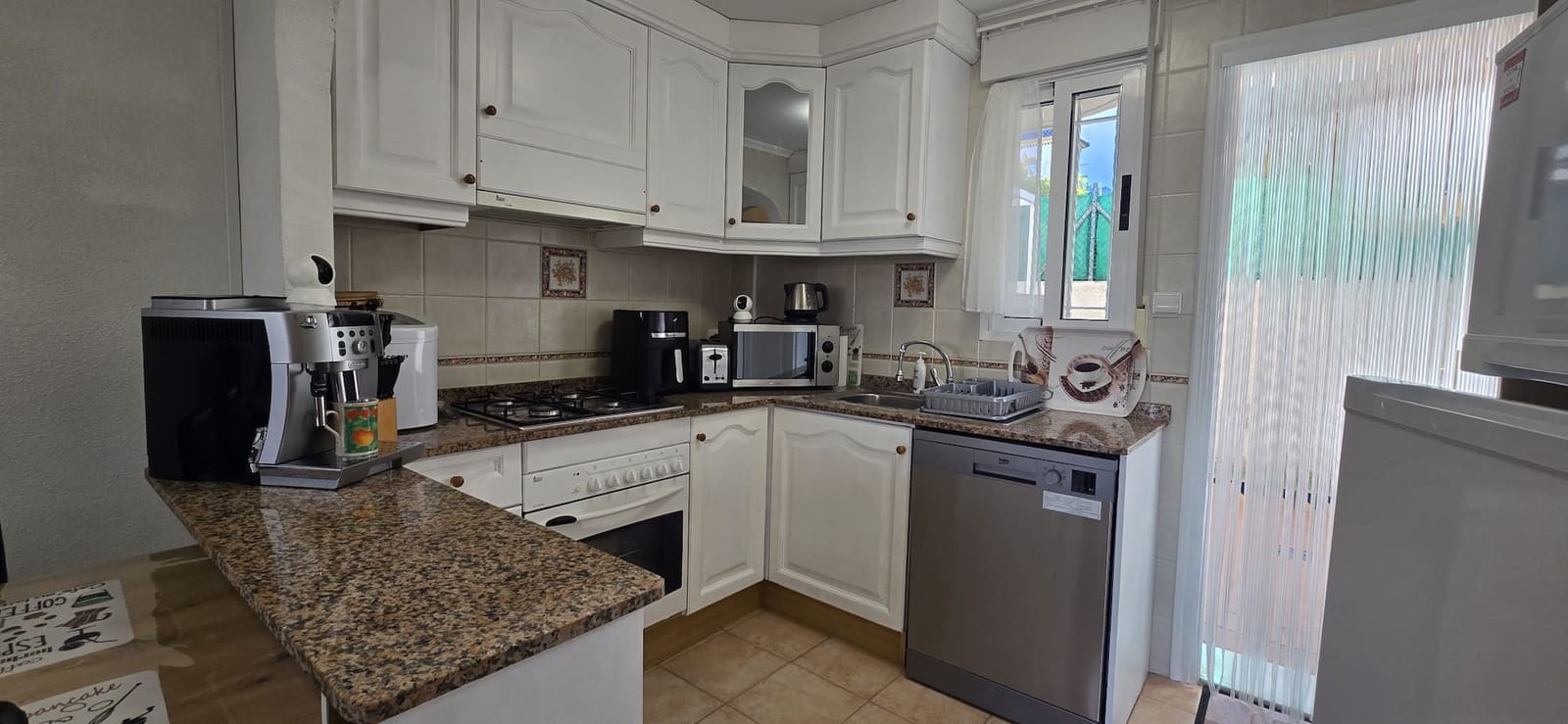 2 bedroom Apartment for sale in Guardamar del Segura with pool - € 145,000 (Ref: 9614208)