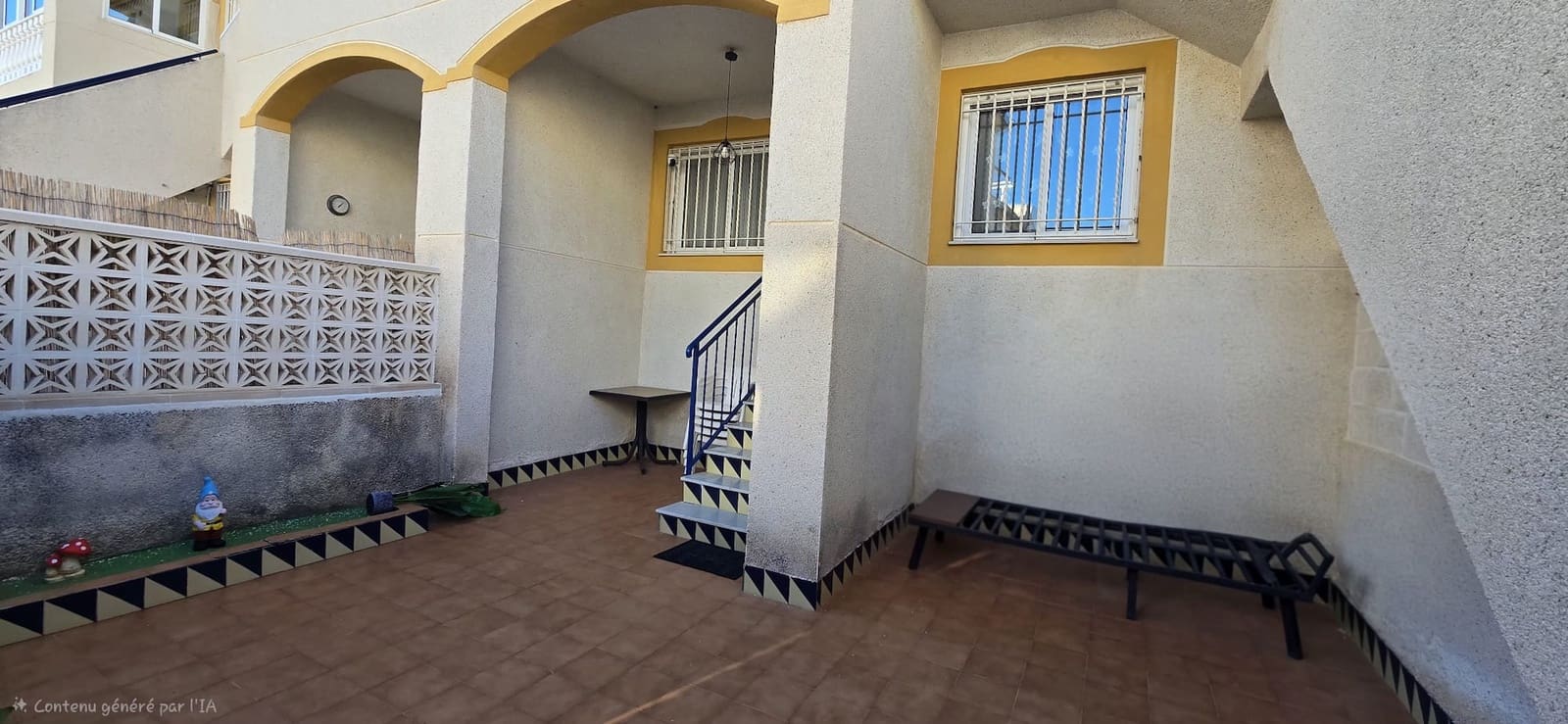 2 bedroom Apartment for sale in Guardamar del Segura with pool - € 145,000 (Ref: 9614208)