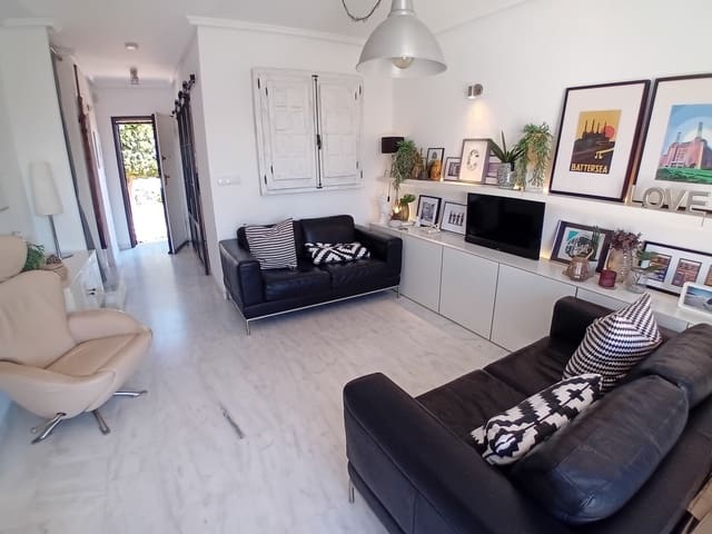 Casa de 2 habitaciones en Algorfa en venta con piscina garaje - 285.000 € (Ref: 9628166)