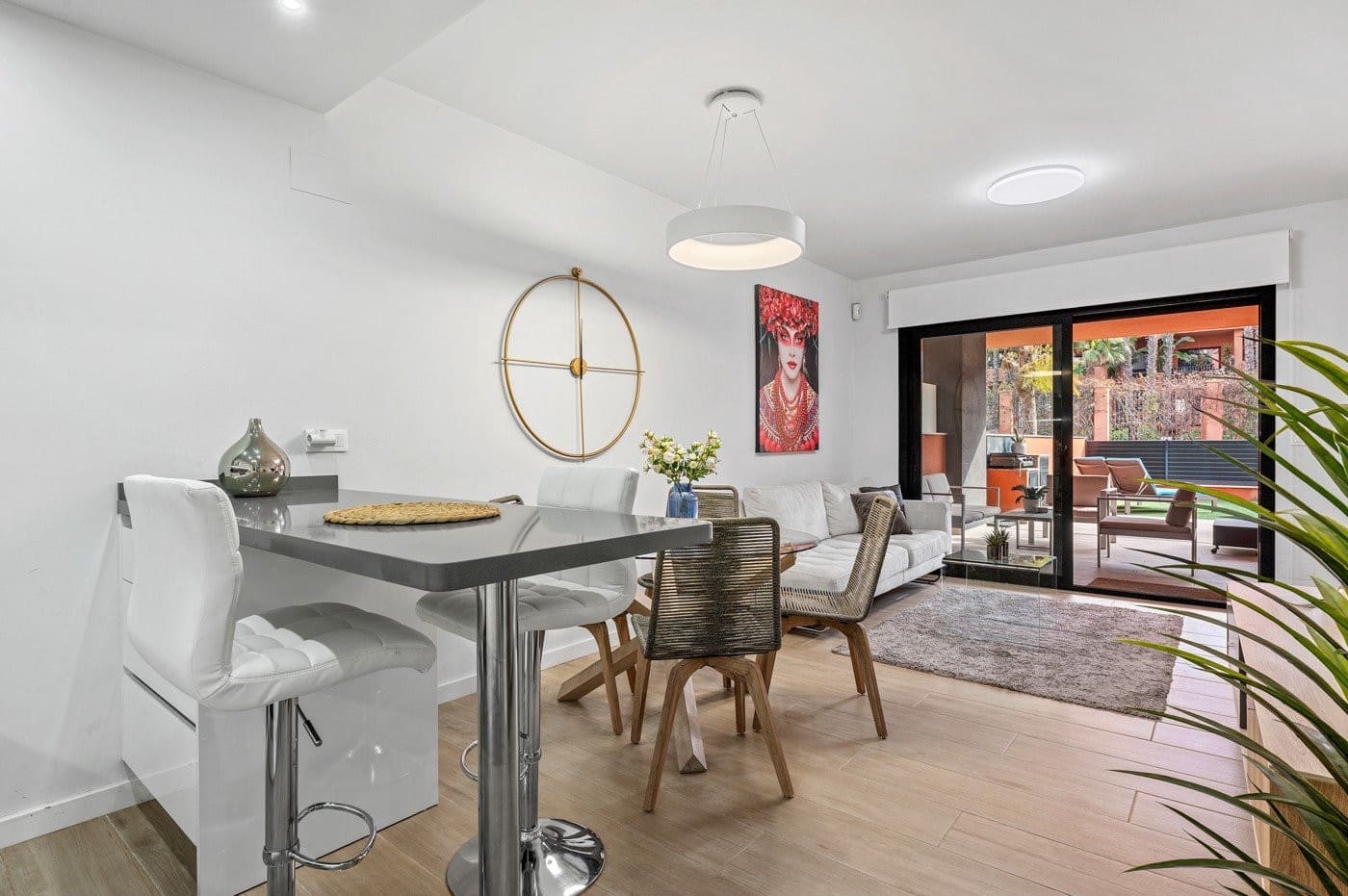 2 soveværelse Lejlighed til salg i Orihuela Costa med swimmingpool garage - € 244.500 (Ref: 9649846)