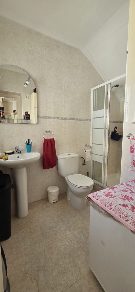 2 Zimmer Bungalow zu verkaufen in Ciudad Quesada mit Pool - 249.000 € (Ref: 9649847)