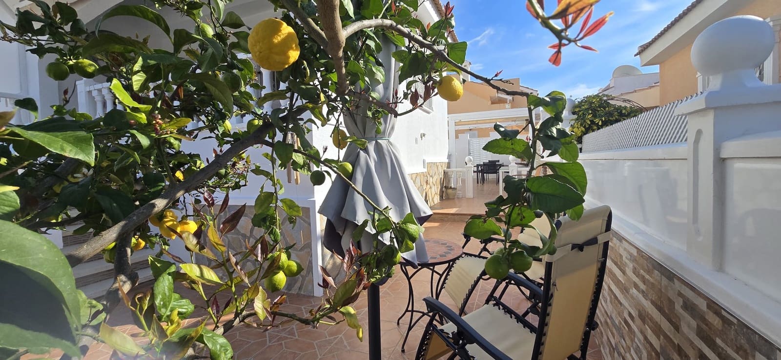 2 Zimmer Bungalow zu verkaufen in Ciudad Quesada mit Pool - 249.000 € (Ref: 9649847)