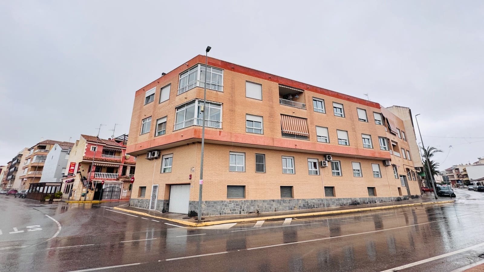 3 soverom Leilighet til salgs i Los Montesinos med svømmebasseng - € 134 900 (Ref: 9656763)